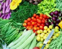सब्जियों की बढ़ती कीमतों ने बिगाड़ा रसोई का बजट