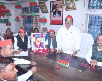 समाजवादी पार्टी कानपुर महानगर ने बाबा साहब भीमराव आंबेडकर को पुण्यतिथि पर किया याद