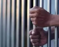 इंसानियत गुम, व्यवस्था मौन — फिर हुआ एक कैदी फरार