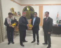 आर्मी विंटर्स डे पर वीरता पुरुष्कार विजेताओं एवं वीर नारियों को जिलाधिकारी ने किया सम्मानित