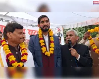 मोती महल लॉन में अधिवक्ताओं व कार्यकर्ताओं संग धूमधाम से मनाया गया शिवपाल सिंह यादव का 69वां जन्मदिन