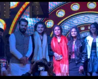 सोनभद्र के अक्षय जायसवाल ने काशी में गाड़े सफलता के झंडे, 20 लाख फॉलोअर्स के साथ बने यूथ आइकन