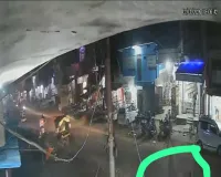 Maharajganj : जिले में पहली बार थाने की कमान ,शाम 6 बजे पुलिस के गश्त के दौरान ही बाइक चोरी