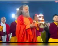 वैदिक मंत्रों की गूंज और दीपों की आभा में श्रद्धालु हो रहे भाव-विभोर