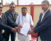 परियोजना प्रसाशन की मनमानी को लेकर राजकीय स्नातकोत्तर महाविद्यालय के  प्राचार्य सहित प्राध्यापकों ने राज्य मंत्री को सौंपा पत्रक