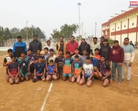 सदर प्रतापगढ़ को हराकर  स्टेडियम बॉयज ने खिताब जीता