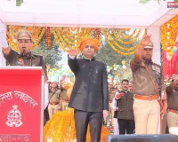 गणतंत्र दिवस के अवसर पर पुलिस लाइन मेंं डीएम ने ध्वजारोहण कर भव्य पुलिस परेड की सलामी ली