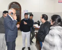 कलेक्ट्रेट में अनुशासन पर सख्ती: औचक निरीक्षण में 38 कर्मचारी गैरहाजिर