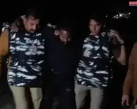 पुलिस मुठभेड़ में घायल हुआ शातिर चोर, मंदिरों समेत कई चोरी की घटनाओं का खुलासा