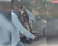 पुलिस की कार और रोडवेज बस की भिड़ंत