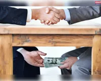 कविता - रिश्वतखोरी-शर्मसार करते रिचार्ज