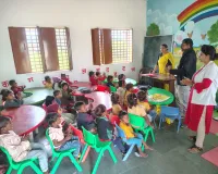 विकास समिति सोनभद्र एवं चाइल्ड्  राइट्स एंड यू के नेतृत्व फूड डेमो के माध्यम से लोगों को किया जागरूक