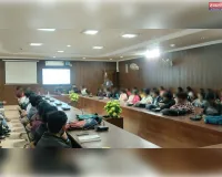 ईश्वरशरण डिग्री कॉलेज  में साइबर जागरूकता अभियान चलाकर छात्र-छात्राओं को किया गया जागरुक