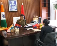 एसपी सोनभद्र ने जनता दर्शन में सुनीं समस्याएं, दिए त्वरित निस्तारण के निर्देश