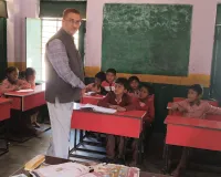 जिलाधिकारी ने किया प्राथमिक सहित उच्च प्राथमिक विद्यालयों का  निरीक्षण,  दिये गुणवत्तापूर्ण शिक्षा पर  जोर