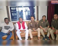 लोकतंत्र की आवाज़ को दबाने की कोशिश कर रही सरकार - डॉ. नीरज त्रिपाठी