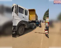 हरैया बाईपास पर 25 दिनों से खड़ा क्षतिग्रस्त ट्रेलर दे रहा बड़ी दुर्घटना को दावत