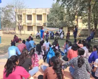 राजकीय स्नातकोत्तर महाविद्यालय ओबरा में सड़क सुरक्षा क्लब द्वारा  नुक्कड़ नाटक के माध्यम से  छात्र  छात्राओं को किया जागरूक