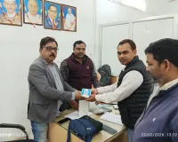 जिला सहकारी बैंक की ओबरा शाखा मे बीपैक्स सचिवो की समीक्षा