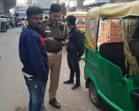 सोनभद्र पुलिस  ने किया  यातायात नियमों के उल्लंघन पर सख्त कार्रवाई, 04 ऑटो एवं 01 पिकप वाहन सीज