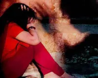 सहजनवां में किशोरी को बहला-फुसलाकर दुष्कर्म के हवाले करने वाली महिला और युवक पर केस, 