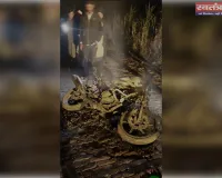 काशीपुर उत्तराखंड से शादी में आए व्यक्ति की चलती बाइक में लगी आग