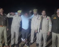 करमा थाना क्षेत्र के  जुगनी जंगल में वांछित गौ तस्कर पुलिस की मुठभेड़ में  घायल