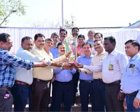 उत्तम सुरक्षा के लिए लोगों को संलग्न करें, शिक्षित करे और सशक्त बनाएँ।