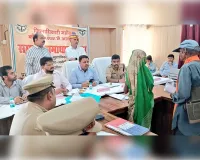 जिलाधिकारी की अध्यक्षता में तहसील मुसाफिरखाना में आयोजित हुआ संपूर्ण समाधान दिवस