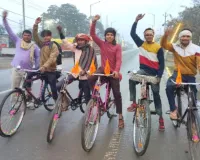 साइकिल से माँ पूर्णागिरी के द्वार चले कुढ़ौली के युवा रिठौरा में हुआ भव्य स्वागत
