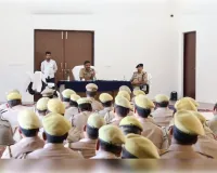 एसपी अमेठी द्वारा जनपद में यूपी-112 में तैनात अधिकारी/कर्मचारीगण के साथ गोष्ठी कर दिये गये आवश्यक आदेश निर्देश 