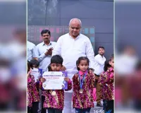 वार्षिक उत्सव में बच्चों ने मनभावन प्रस्तुतियां देकर किया आनंदित सांसद ने बच्चों को किया सम्मानित 