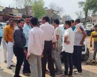 हथवानी में अज्ञात वाहन की चपेट में पत्नि की दर्दनाक  मौत, पति व बालक घायल