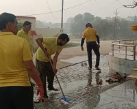 होली के बाद मंदिर परिसर में चलाया गया बृहद स्वच्छता अभियान