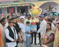 सोनांचल कप 2026 प्रयागराज ने वाराणसी को 5 विकेट से हराकर जीता खिताब, आशीष रत्नम चमके