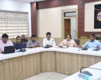 जनगणना-2027 की तैयारियों को लेकर जिलाधिकारी ने की समीक्षा बैठक।