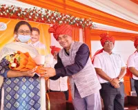 जनपद में मुख्यमंत्री सामूहिक विवाह योजना  के अन्तर्गत धार्मिक रीति-रिवाजों से बंधे 304 जोड़े   वैवाहिक बंधन में , लिए  सात फेरे