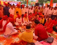 चोपन में मुख्यमंत्री सामूहिक विवाह कार्यक्रम में एक दूजे के हुए 324 जोड़े, जिला के आलाधिकारी समेत जन प्रतिनिधियों ने दिया नव विवाहित जोड़ो को आशीर्वाद