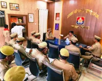 क्षेत्राधिकारी नगर द्वारा थाना रॉबर्ट्सगंज पर अर्दली रूम आयोजित, विवेचनाओं के निस्तारण हेतु दिए गए आवश्यक दिशा-निर्देश