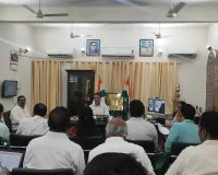 नवीन व्यवस्था अन्तर्गत सी0एम0 डैशबोर्ड के माध्यम से जिलाधिकारी ने की विकास कार्यों की समीक्षा बैठक