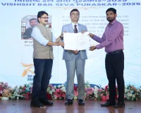 मण्डल यातायात प्रबंधक चोपन को जीएम अवार्ड से सम्मानित किया गया