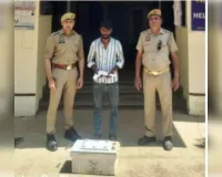 .पुलिस ने चेकिंग के दौरान पिकअप रोकी तो हुआ घटना खुलासा तमंचा सहित पकड़ा 