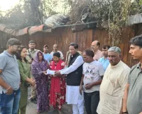 फूलबाग अग्निकाण्ड, पीड़ित की बेटी के विवाह हेतु विधायक ने दी मदद