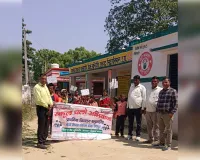स्कूल चलो अभियान के तहत बच्चों ने निकाली जागरूकता रैली