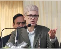 'जम्मू-कश्मीर के सीएम  उमर अब्दुल्ला ने राज्य का दर्जा बहाल करने पर स्पष्टता की कमी को लेकर निशाना साधा
