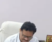 उर्वरक वितरण मे अनियमितता के आरोप मे  विंढमगंज सचिव निलंबित