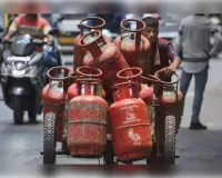 LPG संकट की वजह काला बाजारी तो नहीं,डीएसओ की निष्क्रियता पर उठे सवाल