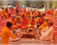 श्री हनुमान मंदिर चिलबिला पर चल रही गायत्री महायज्ञ प्रज्ञा पुराण कथा में उमड़ रही भक्तों की भीड़