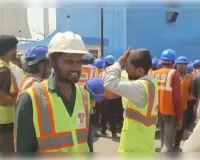 प्रयागराज पावर प्लांट में चार हजार  मजदूरों का उग्र प्रदर्शन