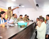 डीएम एवं एसपी ने सम्पूर्ण समाधान दिवस में सुनी शिकायतें, 8 शिकायतों का हुआ निस्तारण